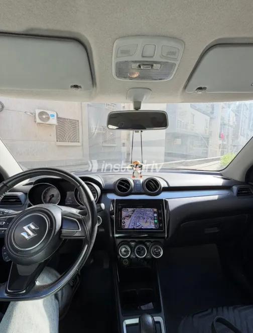 Suzuki Swift 2021 Silver Automatic Used for Sale in Greater Cairo ( Cairo + Giza) - 5