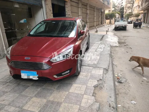 فورد فوكس 2018 أحمر أوتوماتيك مستعملة للبيع في القاهرة الكبرى ( القاهرة - الجيزة) - 2
