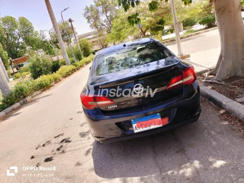 Opel Astra 2018 White Automatic Used for Sale in Greater Cairo ( Cairo + Giza) - 2
