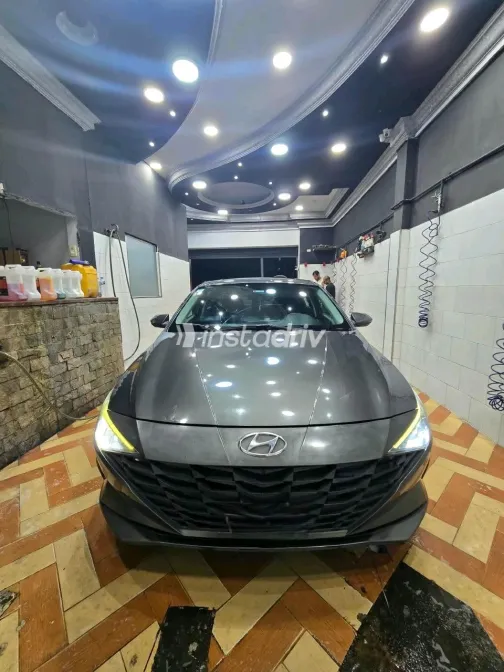 Hyundai Elantra CN7 2022 Gray Automatic Used for Sale in Greater Cairo ( Cairo + Giza) - 3