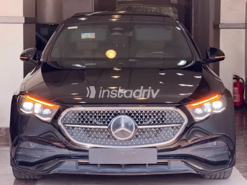 مرسيدس E 200 2024 أسود أوتوماتيك مستعملة للبيع في القاهرة الكبرى ( القاهرة - الجيزة) - 8