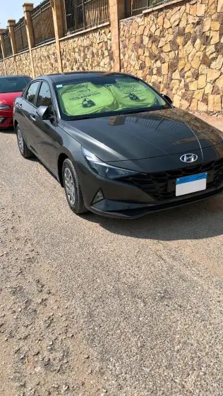 Hyundai Elantra 2021 Gray Automatic Used for Sale in Greater Cairo ( Cairo + Giza)