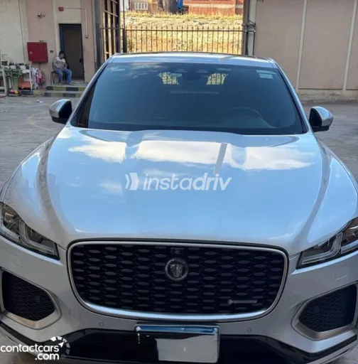 Jaguar F-Pace 2021 Silver Automatic Used for Sale in Greater Cairo ( Cairo + Giza) - 2