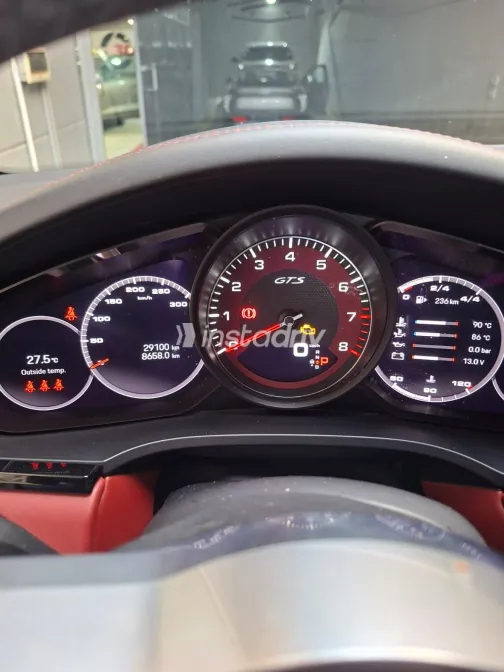 Porsche Cayenne S 2022 Gray Automatic Used for Sale in Greater Cairo ( Cairo + Giza) - 3
