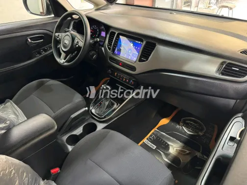 Kia Carens 2016 Gray Automatic Used for Sale in Greater Cairo ( Cairo + Giza) - 1