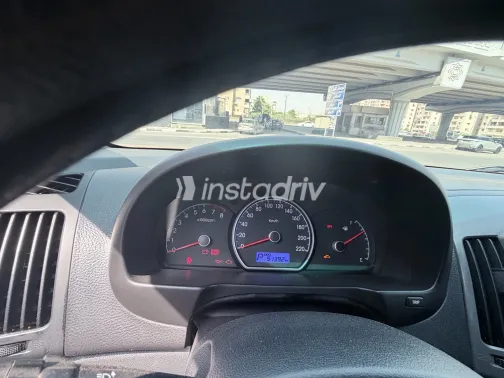 Hyundai Elantra HD 2021 Bronze Automatic Used for Sale in Greater Cairo ( Cairo + Giza) - 2