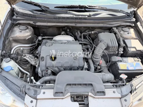 Hyundai Elantra HD 2021 Bronze Automatic Used for Sale in Greater Cairo ( Cairo + Giza) - 4