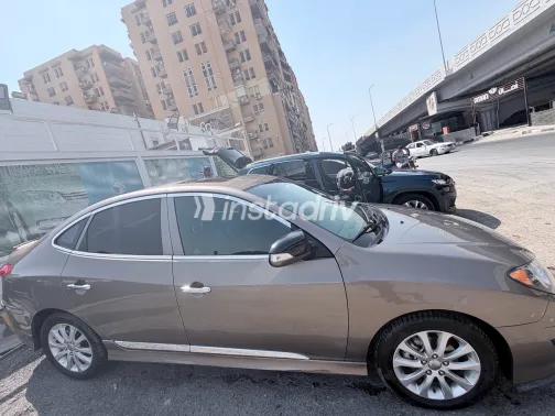Hyundai Elantra HD 2021 Bronze Automatic Used for Sale in Greater Cairo ( Cairo + Giza) - 5