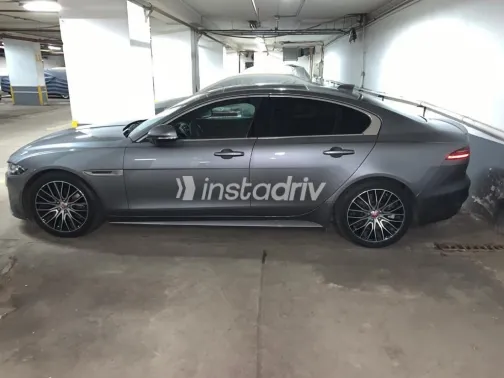 Jaguar XE 2020 Gray Automatic Used for Sale in Greater Cairo ( Cairo + Giza) - 4
