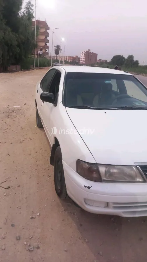 Nissan Sunny 1998 White Manual Used for Sale in Greater Cairo ( Cairo + Giza) - 3