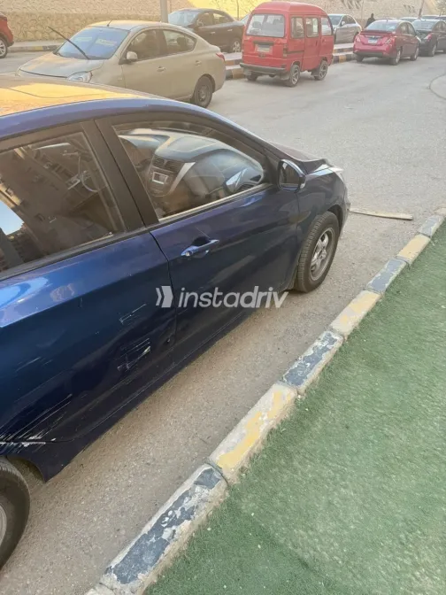 Hyundai Accent RB 2016 Blue Automatic Used for Sale in Greater Cairo ( Cairo + Giza) - 7