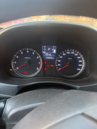 Hyundai Accent RB 2016 Blue Automatic Used for Sale in Greater Cairo ( Cairo + Giza)