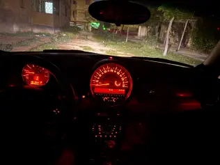 Mini Cooper 2011 Brown Automatic Used for Sale in Greater Cairo ( Cairo + Giza)