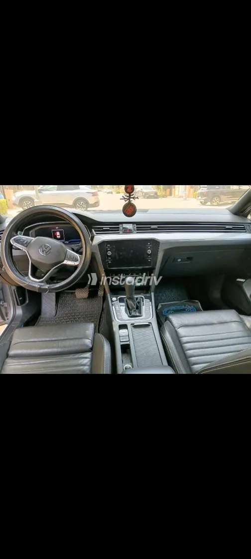 Volkswagen Passat 2023 Silver Automatic Used for Sale in Greater Cairo ( Cairo + Giza) - 1