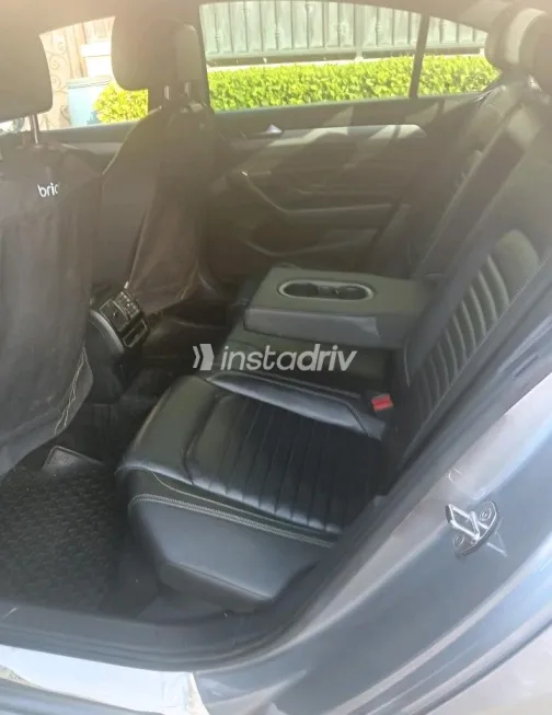 Volkswagen Passat 2023 Silver Automatic Used for Sale in Greater Cairo ( Cairo + Giza) - 2