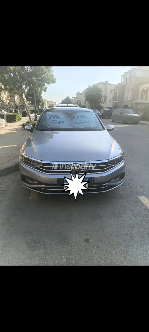 Volkswagen Passat 2023 Silver Automatic Used for Sale in Greater Cairo ( Cairo + Giza) - 9