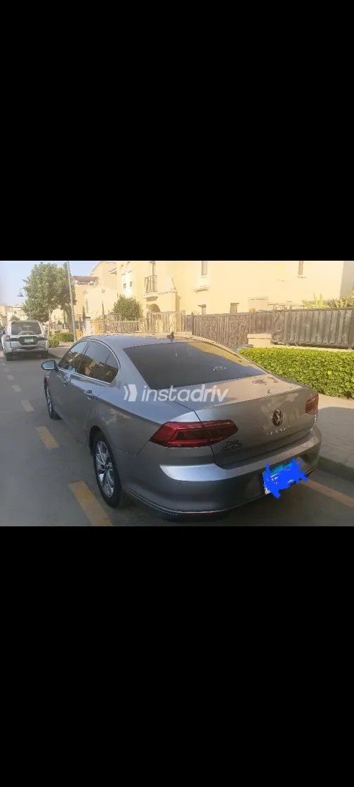 Volkswagen Passat 2023 Silver Automatic Used for Sale in Greater Cairo ( Cairo + Giza) - 10