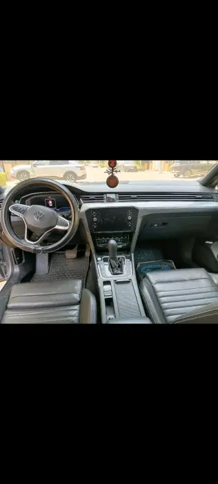 Volkswagen Passat 2023 Silver Automatic Used for Sale in Greater Cairo ( Cairo + Giza)