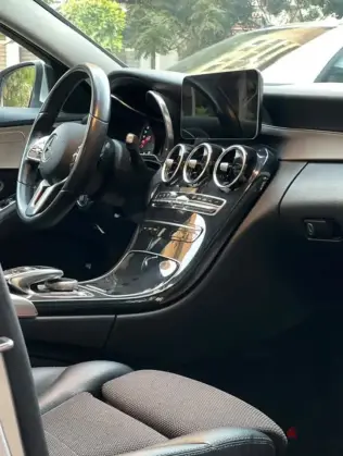 Mercedes C 180 2021 Silver Automatic Used for Sale in Greater Cairo ( Cairo + Giza)