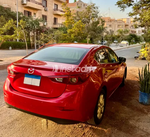 Mazda 3 2015 Red Automatic Used for Sale in Greater Cairo ( Cairo + Giza) - 1