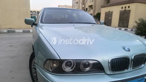بي ام دبليو 525 2002 تركواز أوتوماتيك مستعملة للبيع في القاهرة الكبرى ( القاهرة - الجيزة) - 3