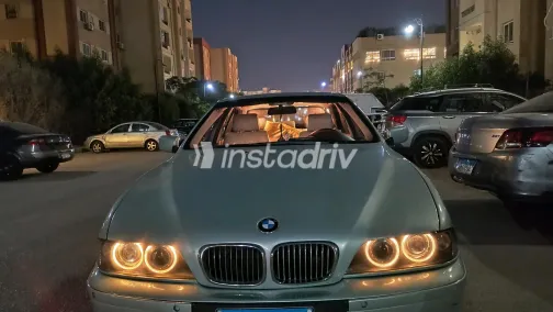 بي ام دبليو 525 2002 تركواز أوتوماتيك مستعملة للبيع في القاهرة الكبرى ( القاهرة - الجيزة) - 6