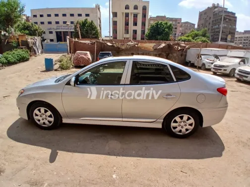 Hyundai Elantra HD 2021 Silver Automatic Used for Sale in Greater Cairo ( Cairo + Giza) - 6