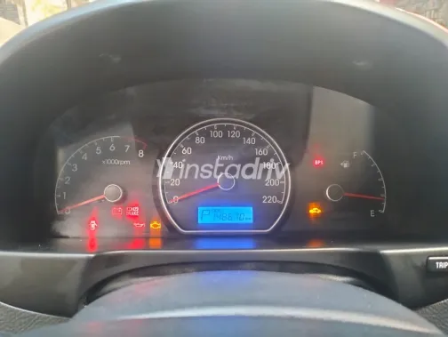 Hyundai Elantra HD 2021 Silver Automatic Used for Sale in Greater Cairo ( Cairo + Giza) - 9