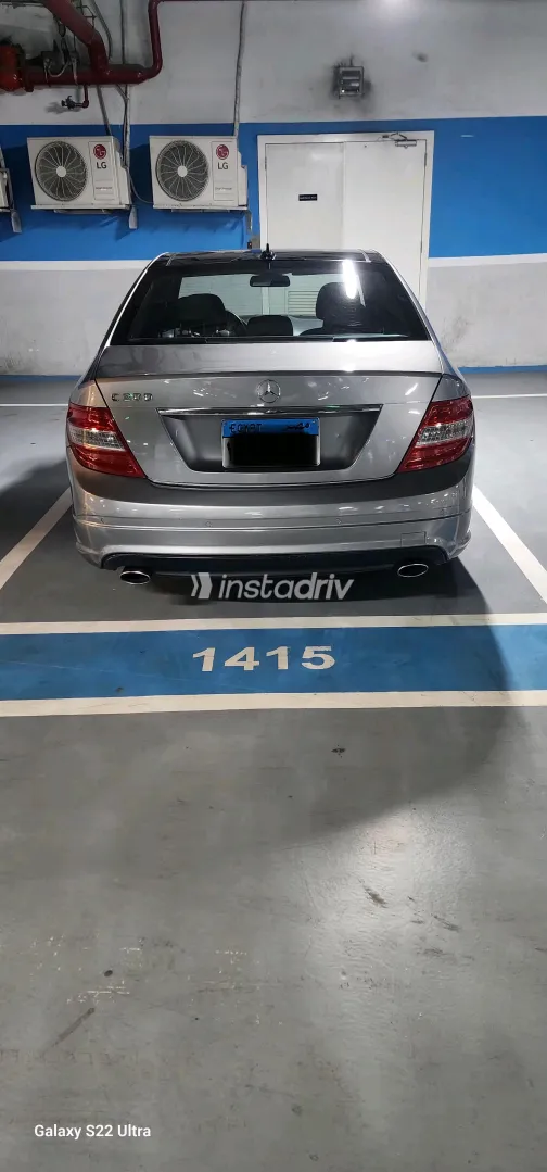 Mercedes C 300 2010 Gray Automatic Used for Sale in Greater Cairo ( Cairo + Giza) - 7