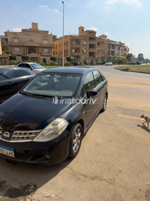 Nissan Tiida 2010 Black Automatic Used for Sale in Greater Cairo ( Cairo + Giza) - 4