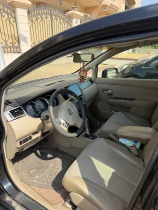 Nissan Tiida 2010 Black Automatic Used for Sale in Greater Cairo ( Cairo + Giza)