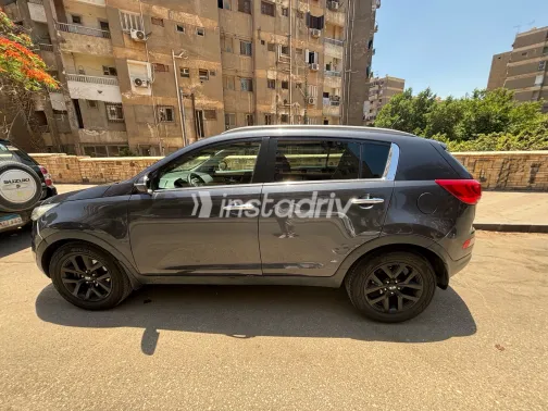 Kia Sportage 2016 Gray Automatic Used for Sale in Greater Cairo ( Cairo + Giza) - 3