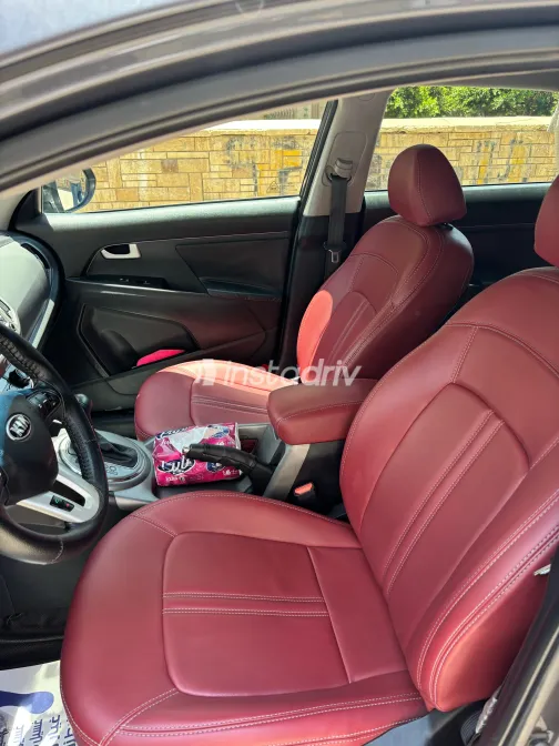 Kia Sportage 2016 Gray Automatic Used for Sale in Greater Cairo ( Cairo + Giza) - 5