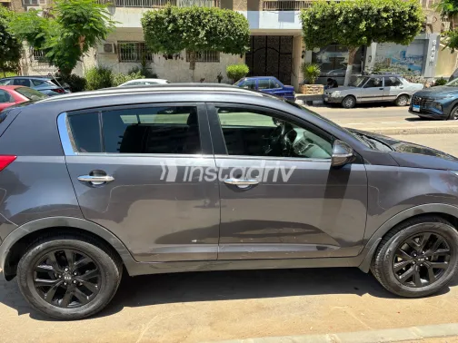 Kia Sportage 2016 Gray Automatic Used for Sale in Greater Cairo ( Cairo + Giza) - 6