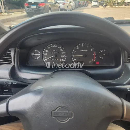 Nissan Sunny 1999 White Manual Used for Sale in Greater Cairo ( Cairo + Giza) - 7