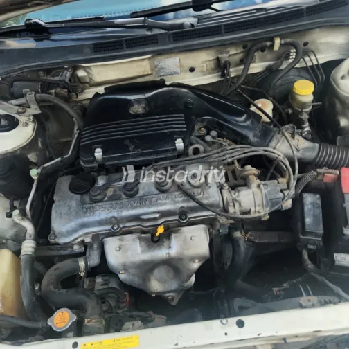 Nissan Sunny 1999 White Manual Used for Sale in Greater Cairo ( Cairo + Giza) - 9