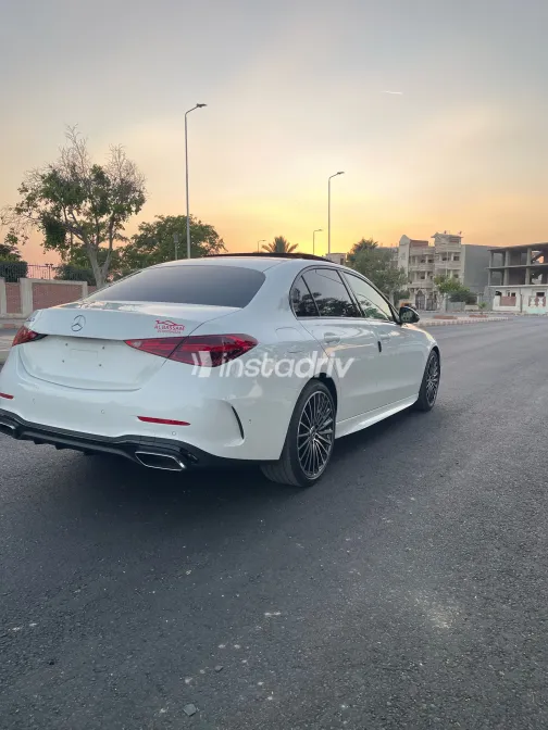 Mercedes C 200 2026 White Automatic Used for Sale in Greater Cairo ( Cairo + Giza) - 9