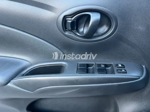 Nissan Sunny 2021 Black Automatic Used for Sale in Greater Cairo ( Cairo + Giza) - 7