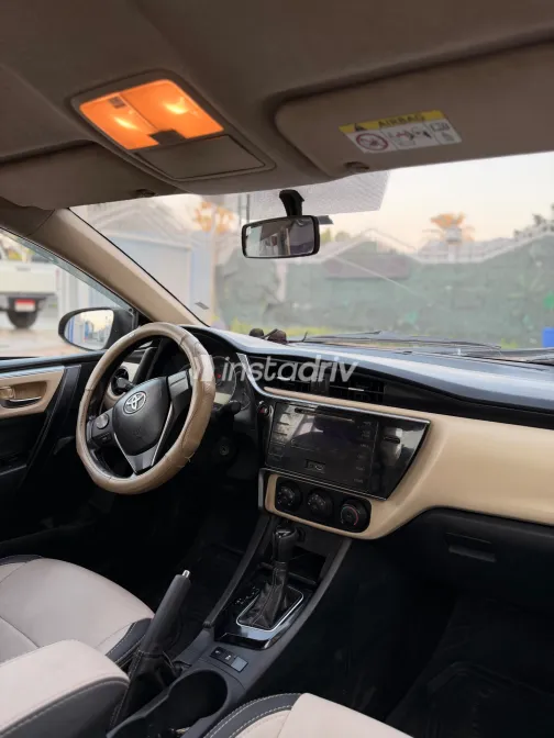 Toyota Corolla 2018 White Automatic Used for Sale in Greater Cairo ( Cairo + Giza) - 6