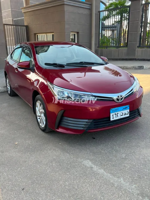 Toyota Corolla 2018 White Automatic Used for Sale in Greater Cairo ( Cairo + Giza) - 8