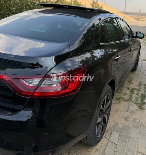 رينو ميجان 2020 أسود أوتوماتيك مستعملة للبيع في القاهرة الكبرى ( القاهرة - الجيزة) - 3