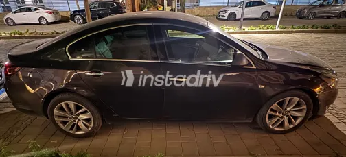 Opel Insignia 2014 Gray Automatic Used for Sale in Greater Cairo ( Cairo + Giza) - 3