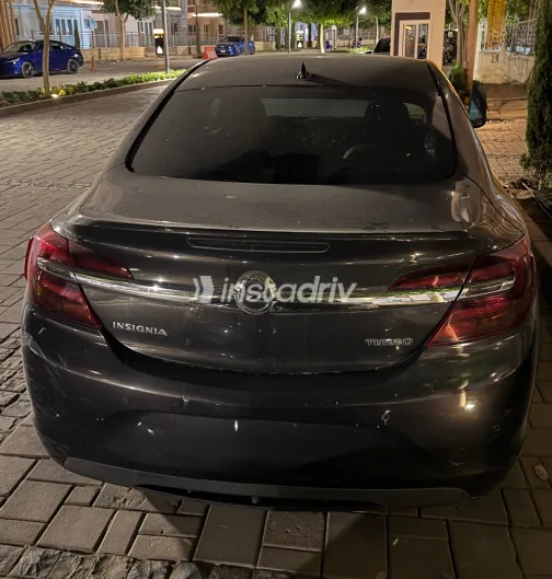 Opel Insignia 2014 Gray Automatic Used for Sale in Greater Cairo ( Cairo + Giza) - 5