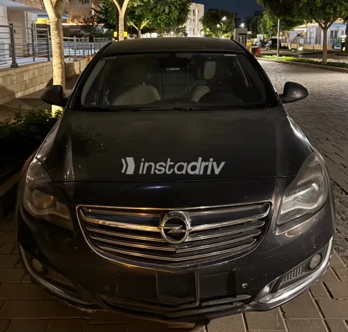 Opel Insignia 2014 Gray Automatic Used for Sale in Greater Cairo ( Cairo + Giza) - 7