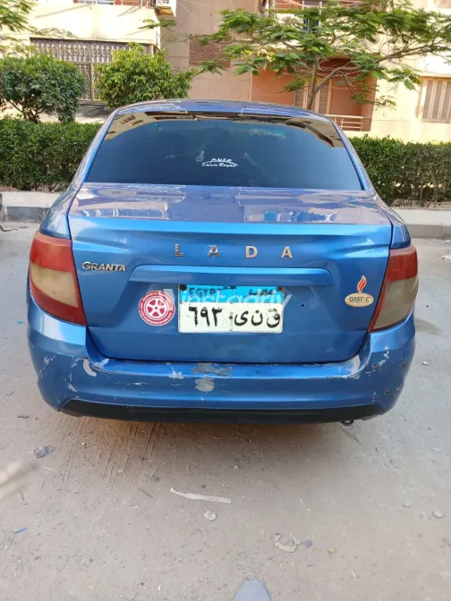 Lada Granta 2022 Blue Manual Used for Sale in Greater Cairo ( Cairo + Giza) - 4