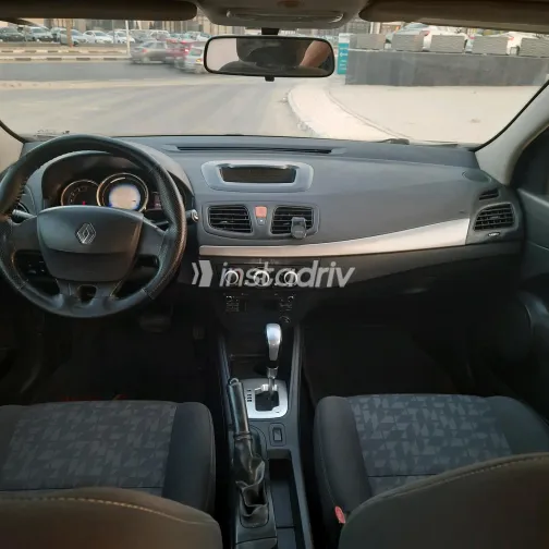 Renault Fluence 2015 Dark Gray Automatic Used for Sale in Greater Cairo ( Cairo + Giza) - 4