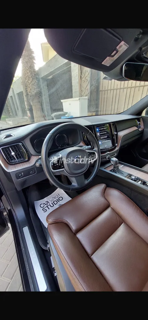 فولفو XC60 2021 أسود أوتوماتيك مستعملة للبيع في القاهرة الكبرى ( القاهرة - الجيزة) - 7