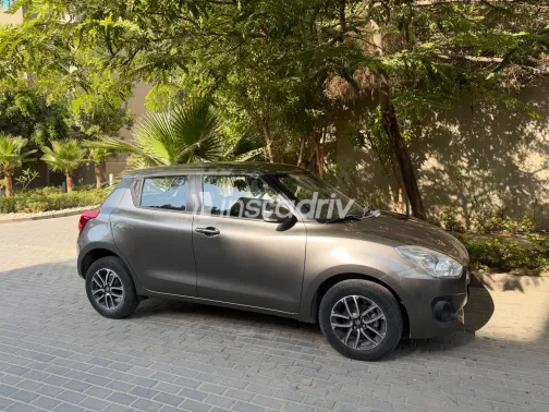 سوزوكى سويفت 2023 برونزي أوتوماتيك مستعملة للبيع في القاهرة الكبرى ( القاهرة - الجيزة) - 1