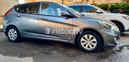 Hyundai Accent RB 2017 Gray Automatic Used for Sale in Greater Cairo ( Cairo + Giza) - 7