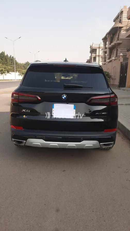 بي ام دبليو X5 2023 أسود أوتوماتيك مستعملة للبيع في القاهرة الكبرى ( القاهرة - الجيزة) - 5